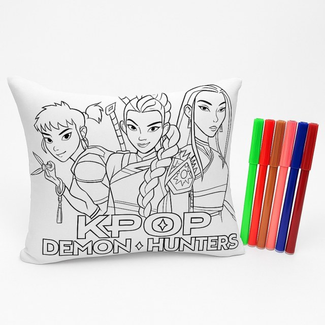 Almofada Colorir Criancas Pinta Lava + Canetinha | Guerreiras do K-POP